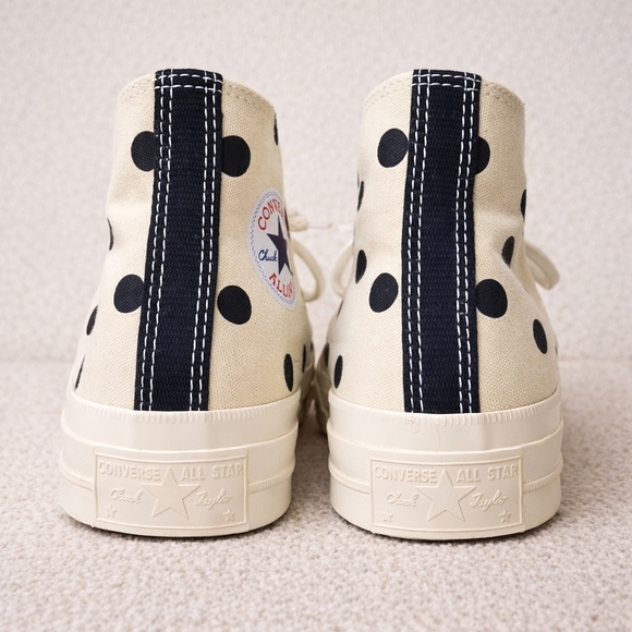 Comme des Garçons PLAY x Converse Chuck Taylor Hi Polka Dot Heart – M6 | W8 - Picture 7 of 10